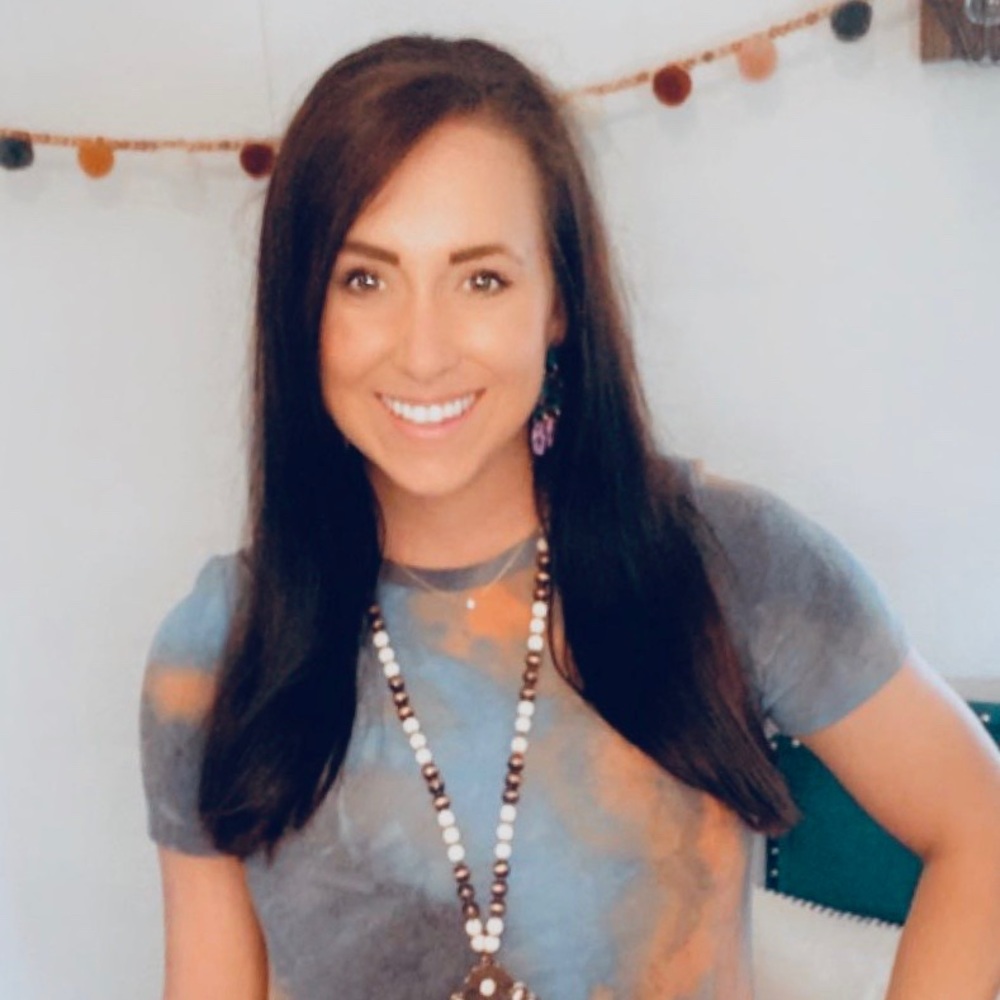 Meet your Posher, Lacy